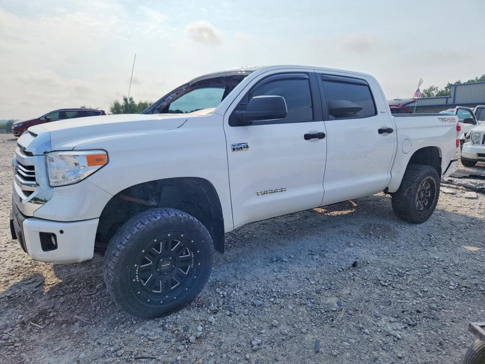 2017 TOYOTA TUNDRA SR5 - 1