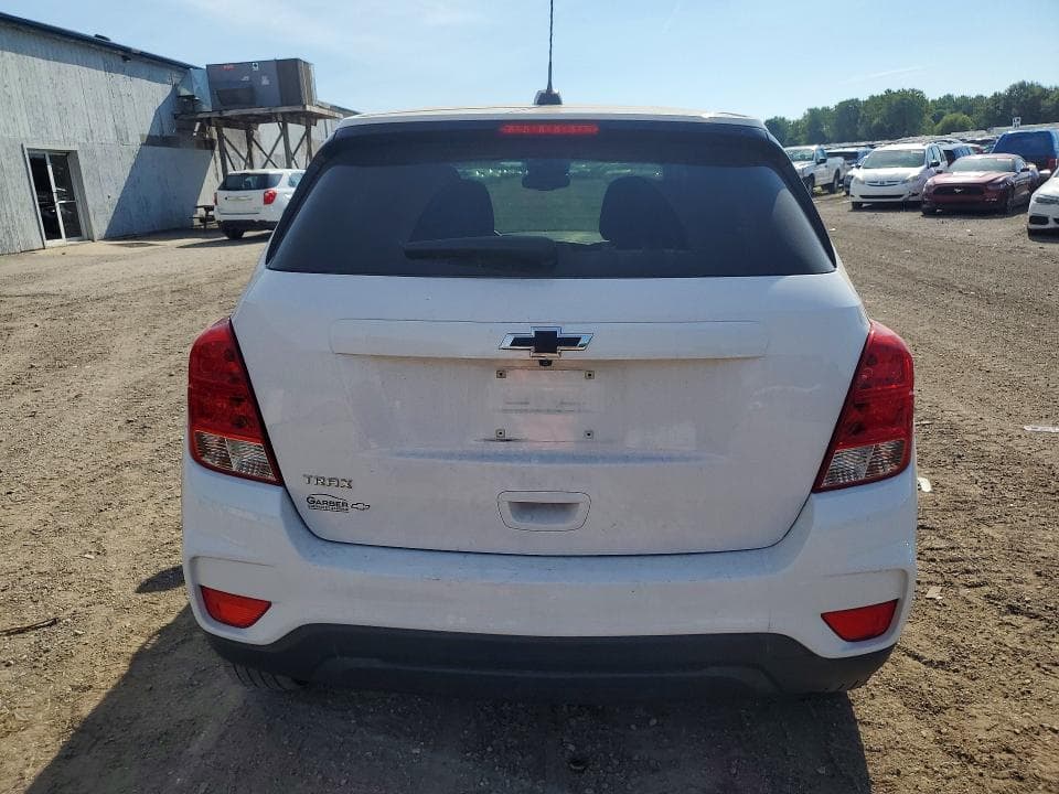 2019 CHEVROLET TRAX LS 6