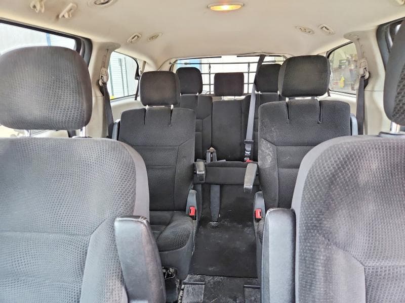 2019 DODGE GRAND CARAVAN SE 10