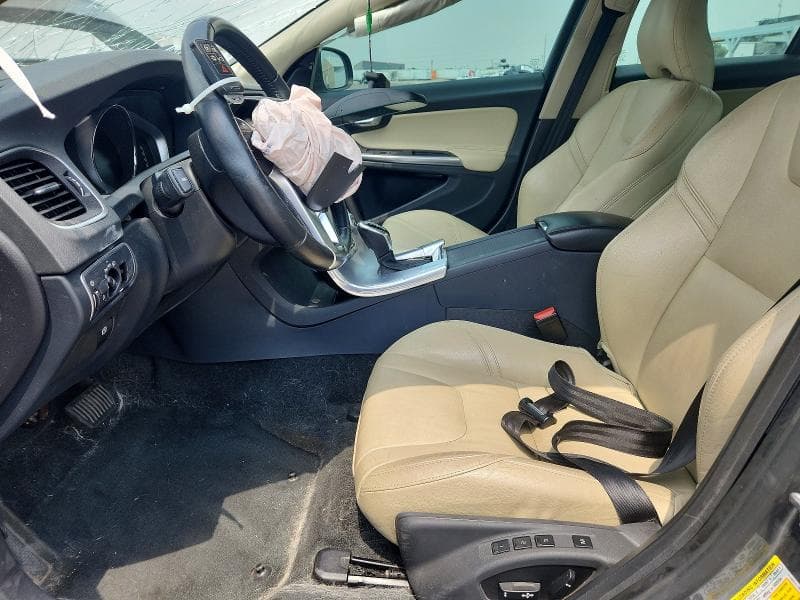 2017 VOLVO S60 7