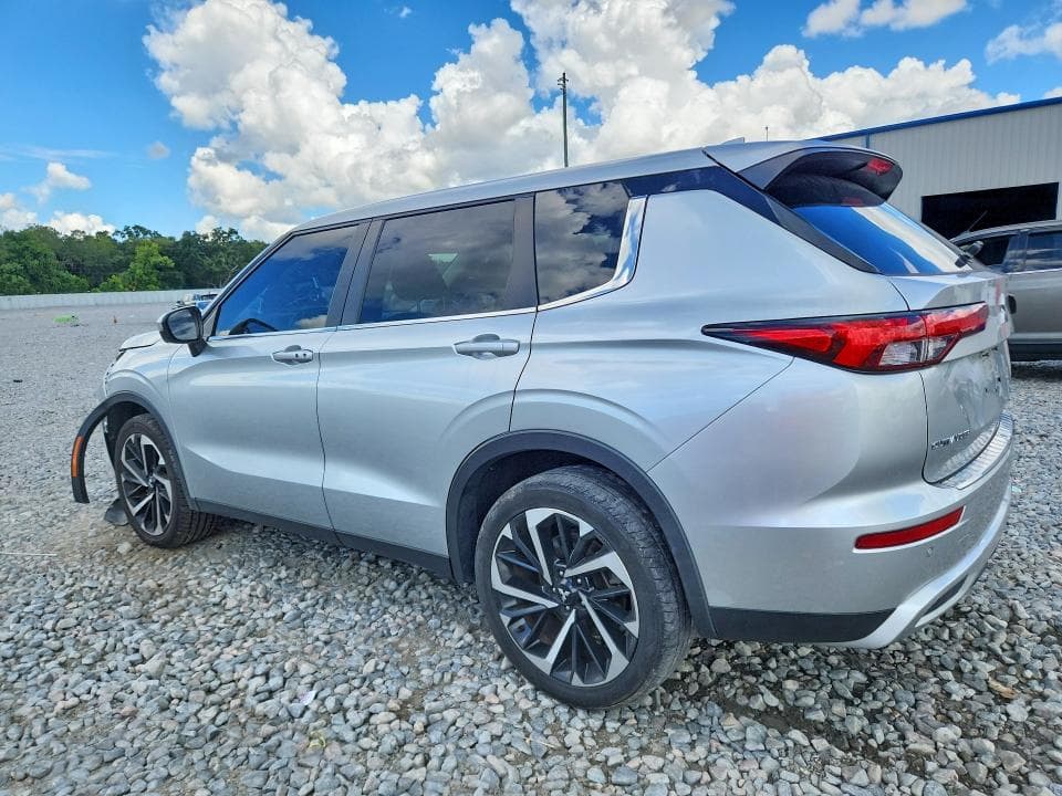 2024 MITSUBISHI OUTLANDER SE 2