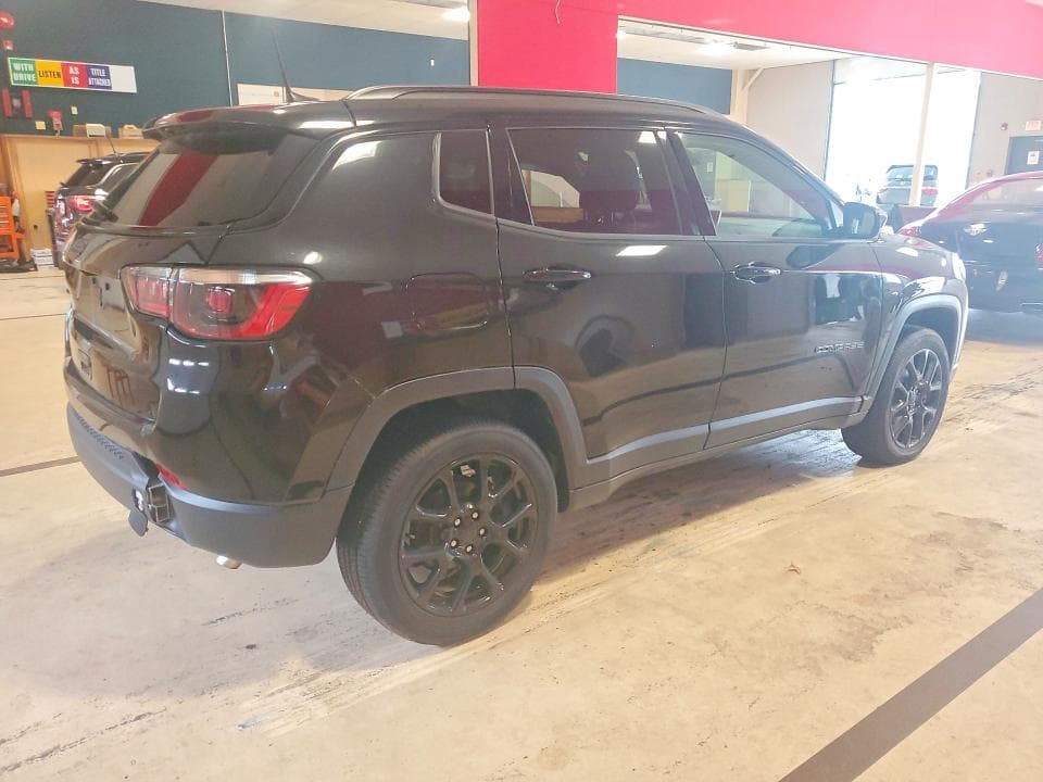 2024 JEEP COMPASS LATITUDE 3