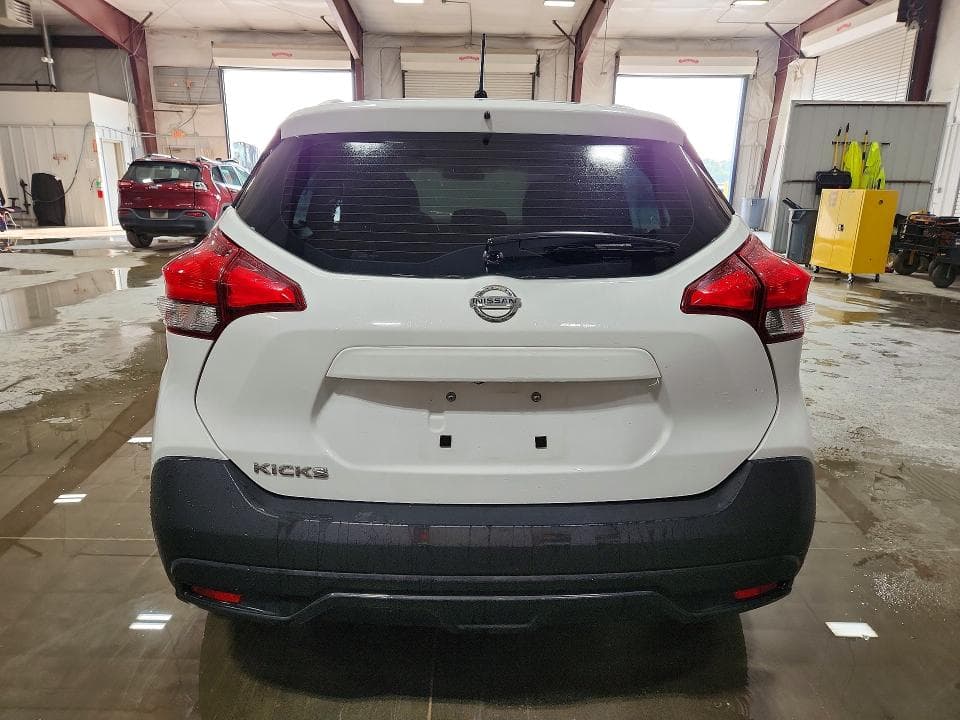 2019 NISSAN KICKS S 6