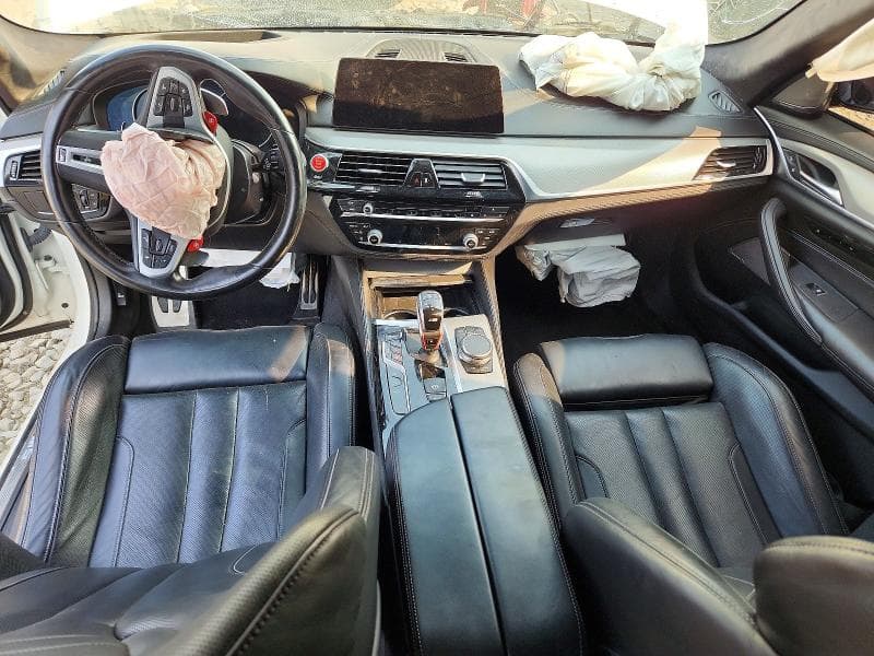 2019 BMW M5 8