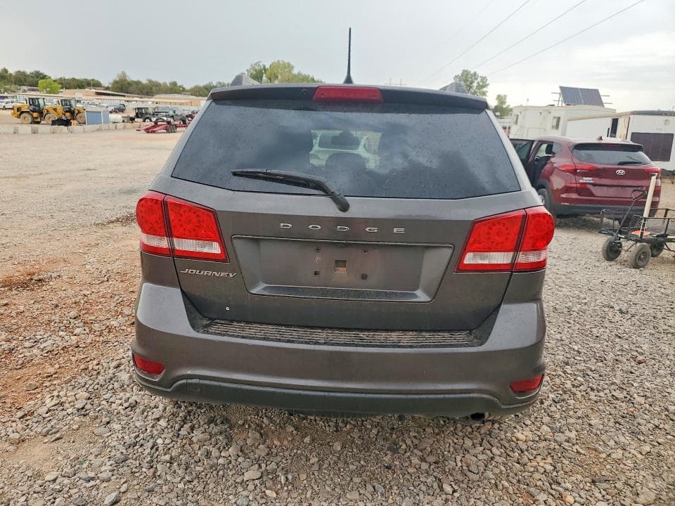 2019 DODGE JOURNEY SE 6