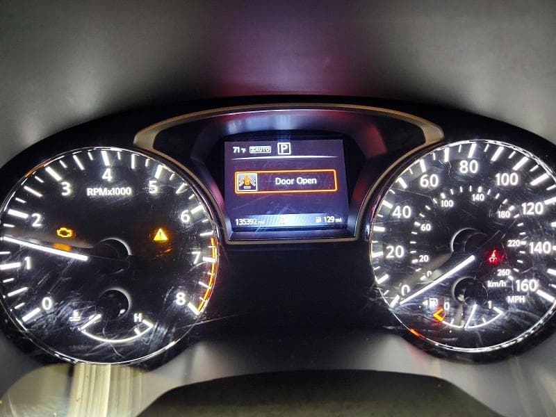 2019 NISSAN PATHFINDER S 9
