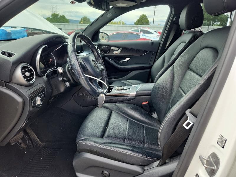 2018 MERCEDES-BENZ GLC 300 4MATIC 7