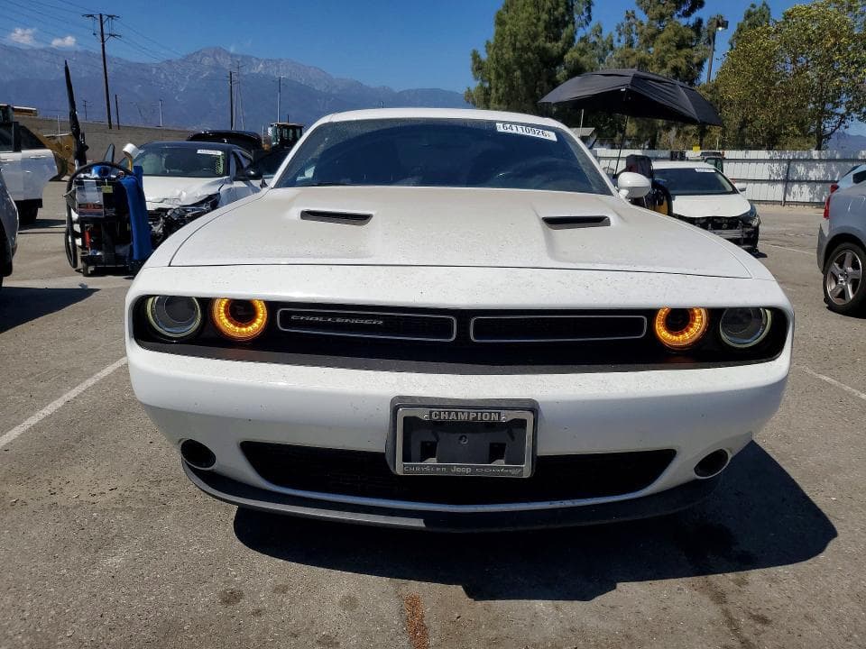 2019 DODGE CHALLENGER SXT 5