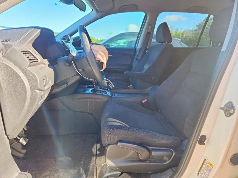 2017 HONDA PILOT LX 7