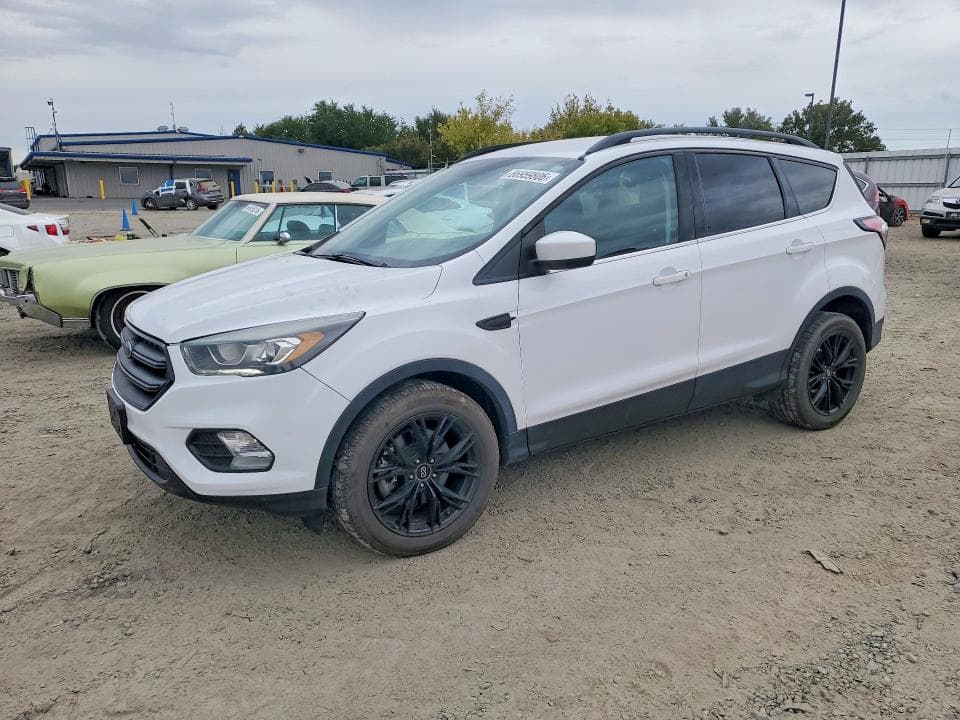 2017 FORD ESCAPE SE - 1
