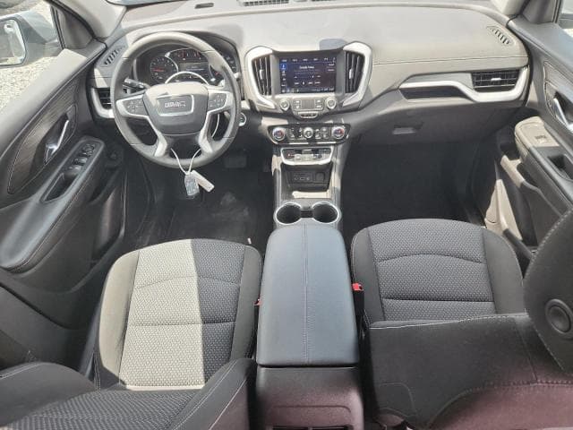 2024 GMC TERRAIN SLE 8