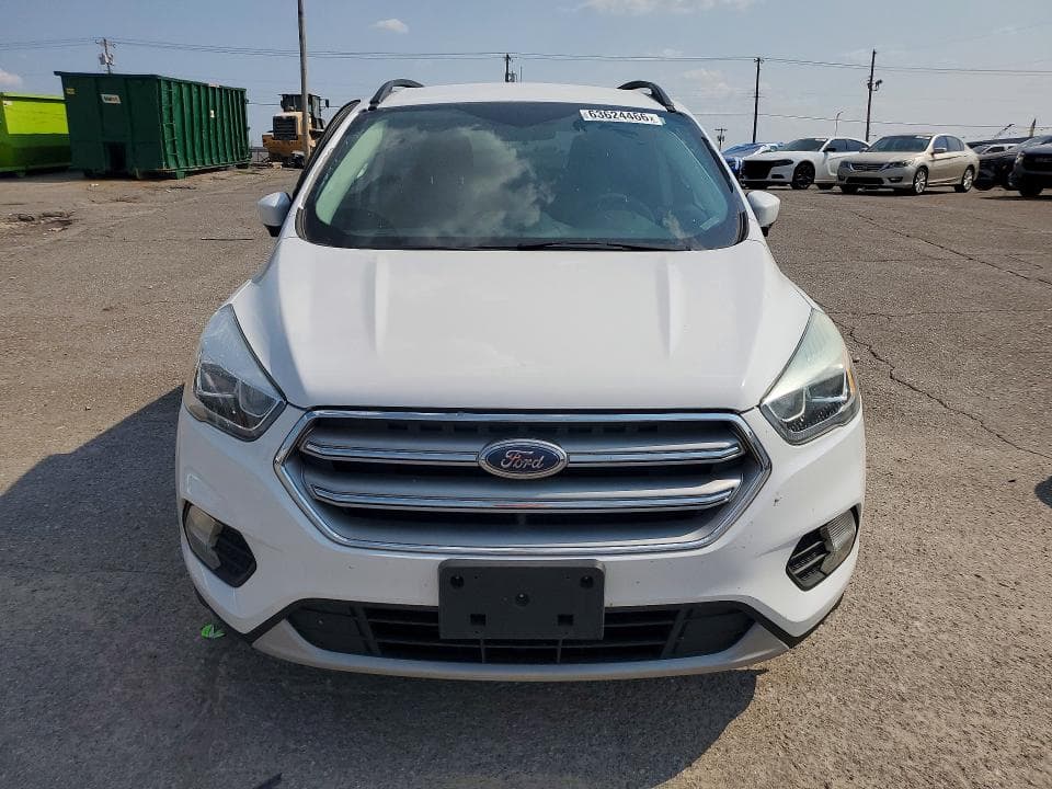2017 FORD ESCAPE SE 5