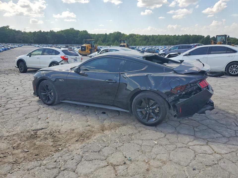 2025 FORD MUSTANG GT 2