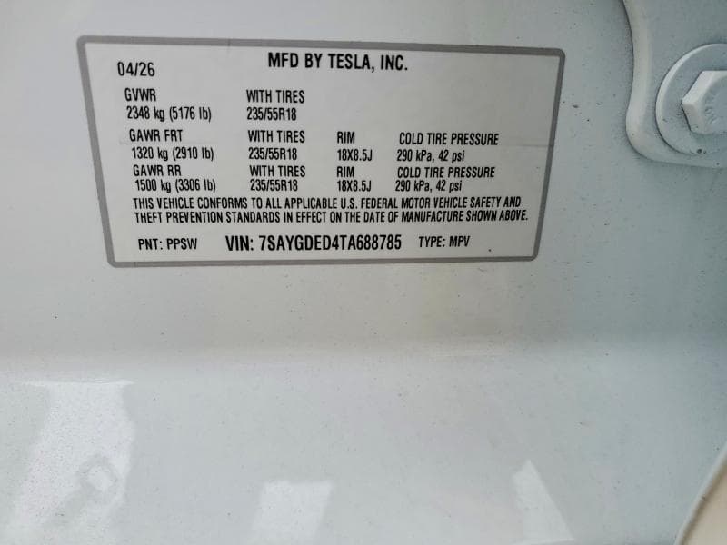 2026 TESLA MODEL  Y 13