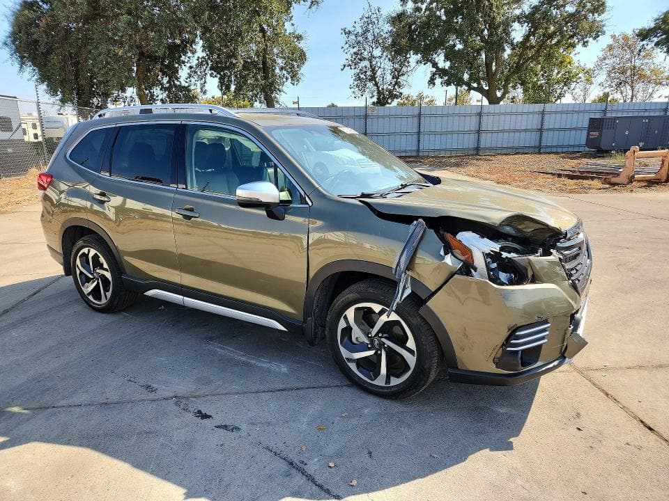 2023 SUBARU FORESTER TOURING 4