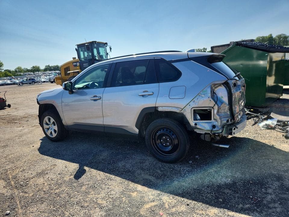 2019 TOYOTA RAV4 LE 2