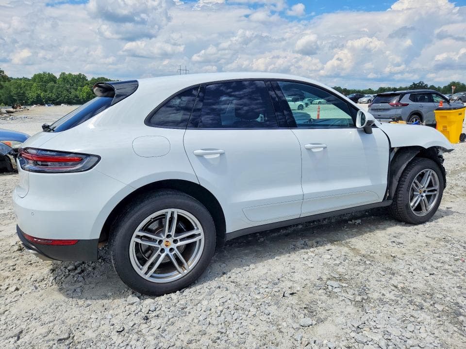 2021 PORSCHE MACAN 3