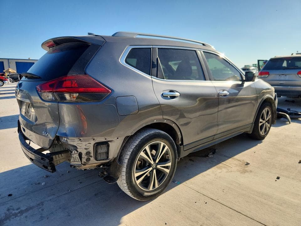 2019 NISSAN ROGUE SV 3