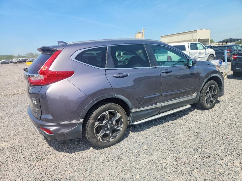 2017 HONDA CR-V TOURING 3