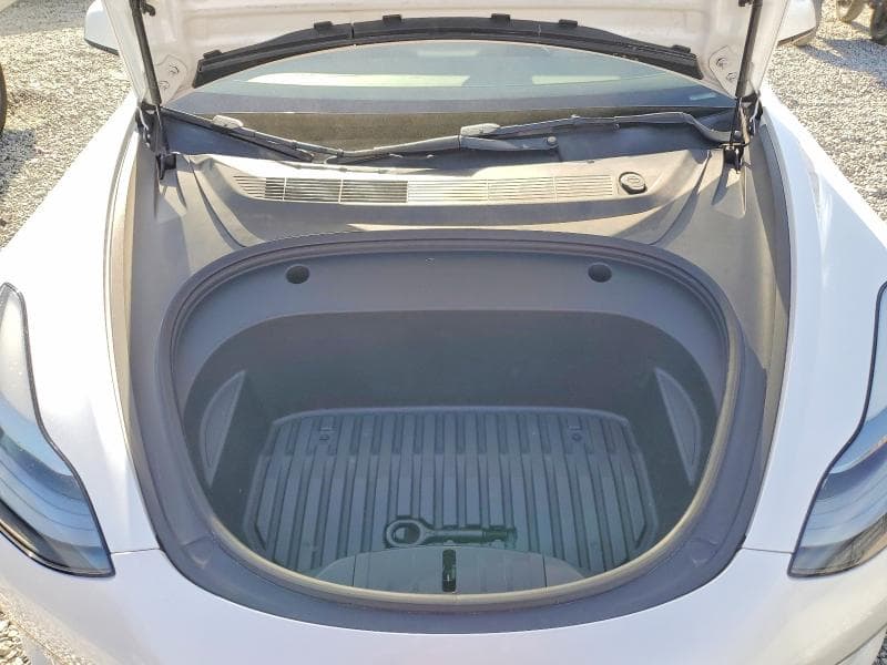 2022 TESLA MDL S STD 11