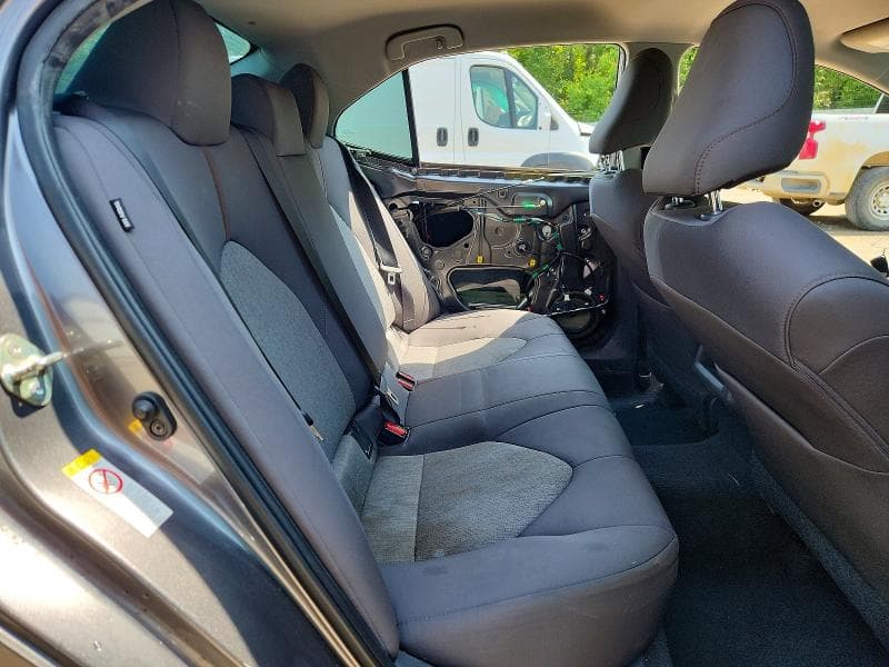 2018 TOYOTA CAMRY L 10