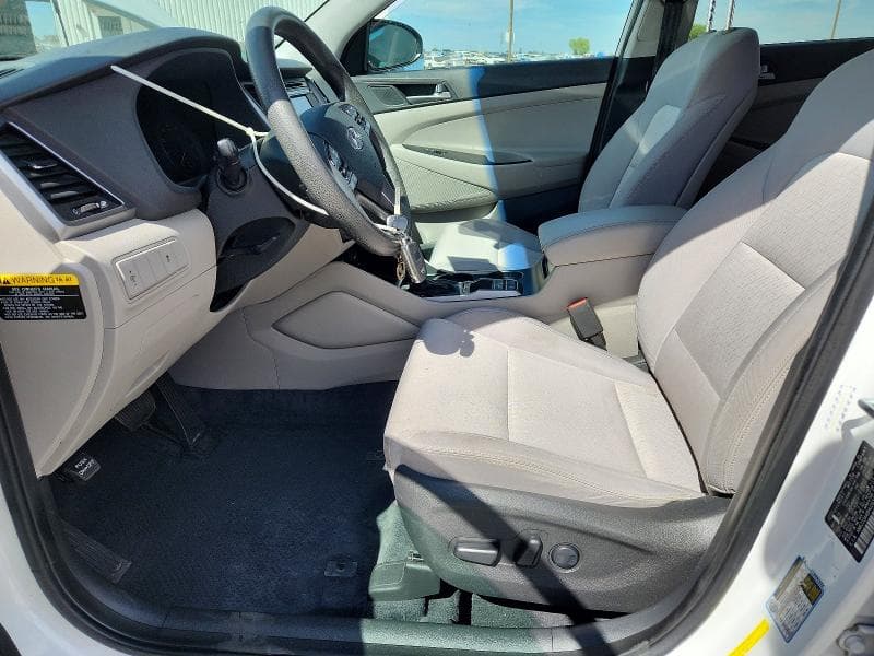 2017 HYUNDAI TUCSON SE 7