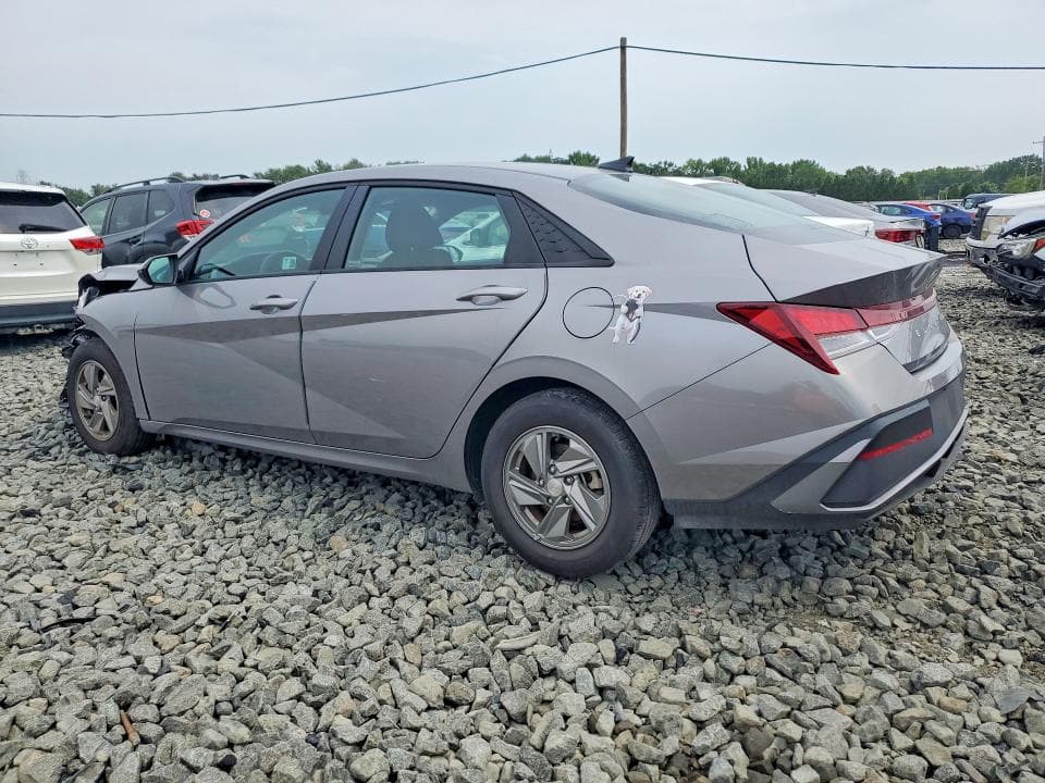 2025 HYUNDAI ELANTRA SE 2