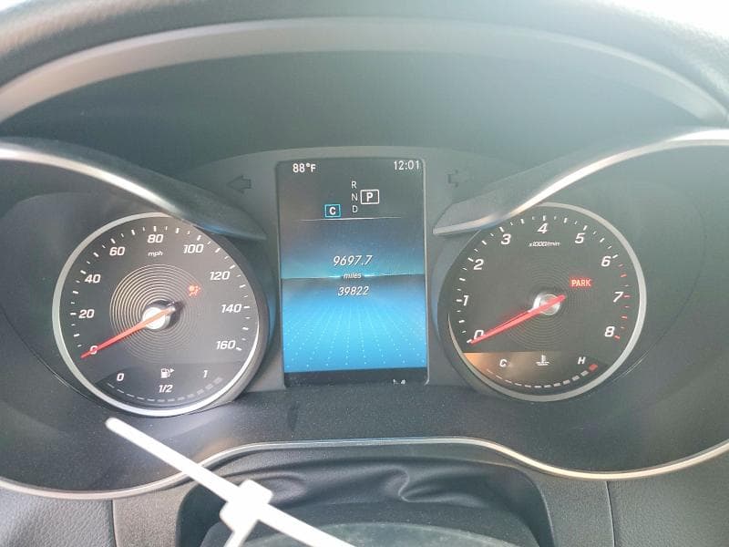 2020 MERCEDES-BENZ GLC 300 4MATIC 9