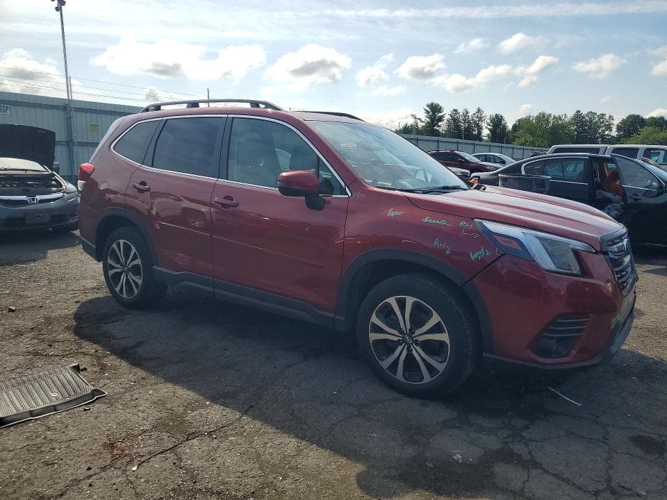 2023 SUBARU FORESTER LIMITED 4