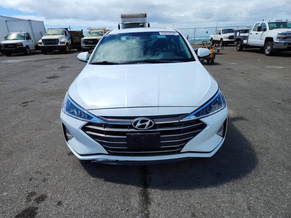 2020 HYUNDAI ELANTRA VALUE EDITION 5