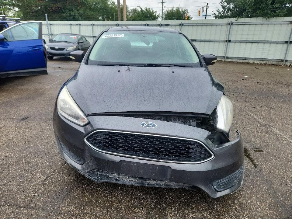 2017 FORD FOCUS SE 5