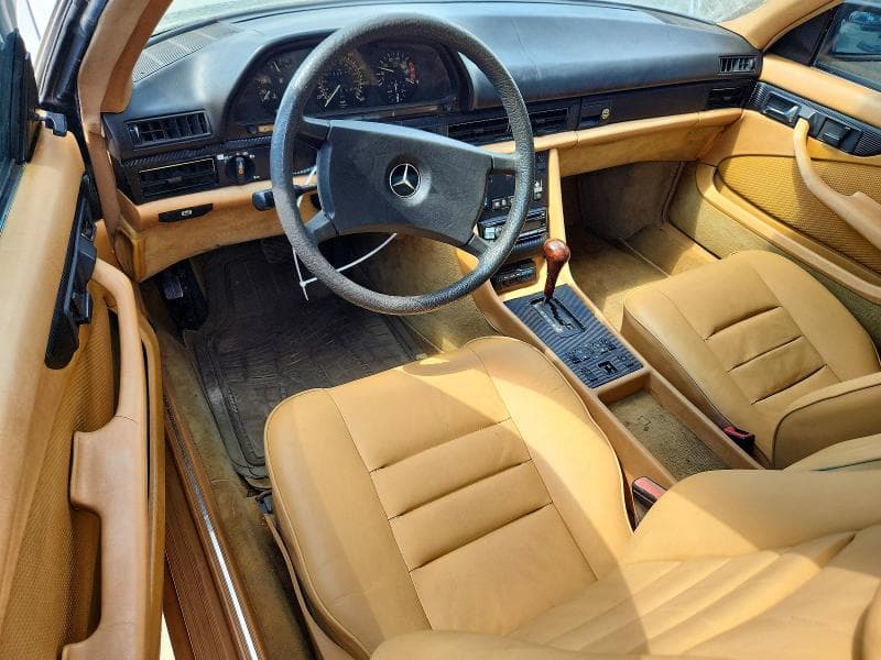 1984 MERCEDES-BENZ 500 SEC 8