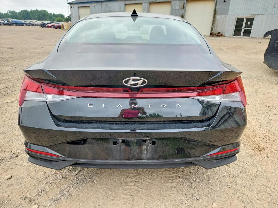 2022 HYUNDAI ELANTRA SEL SEL 6