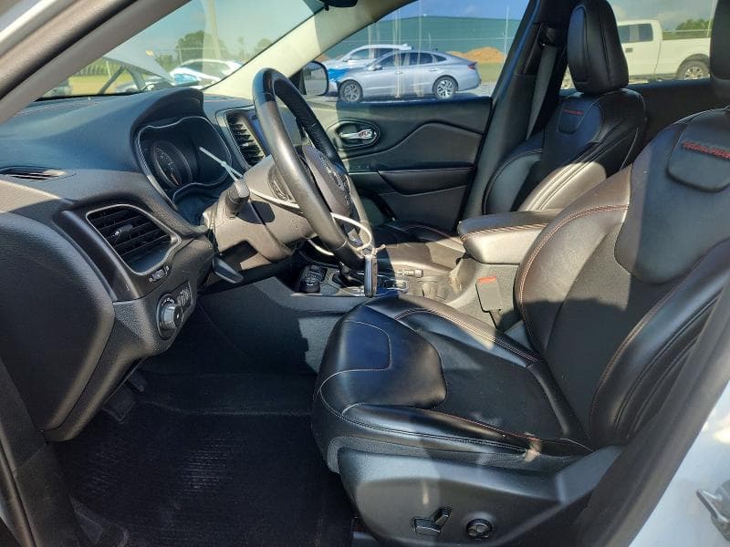 2019 JEEP CHEROKEE TRAILHAWK 7