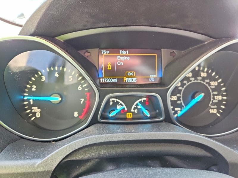 2017 FORD ESCAPE SE 9