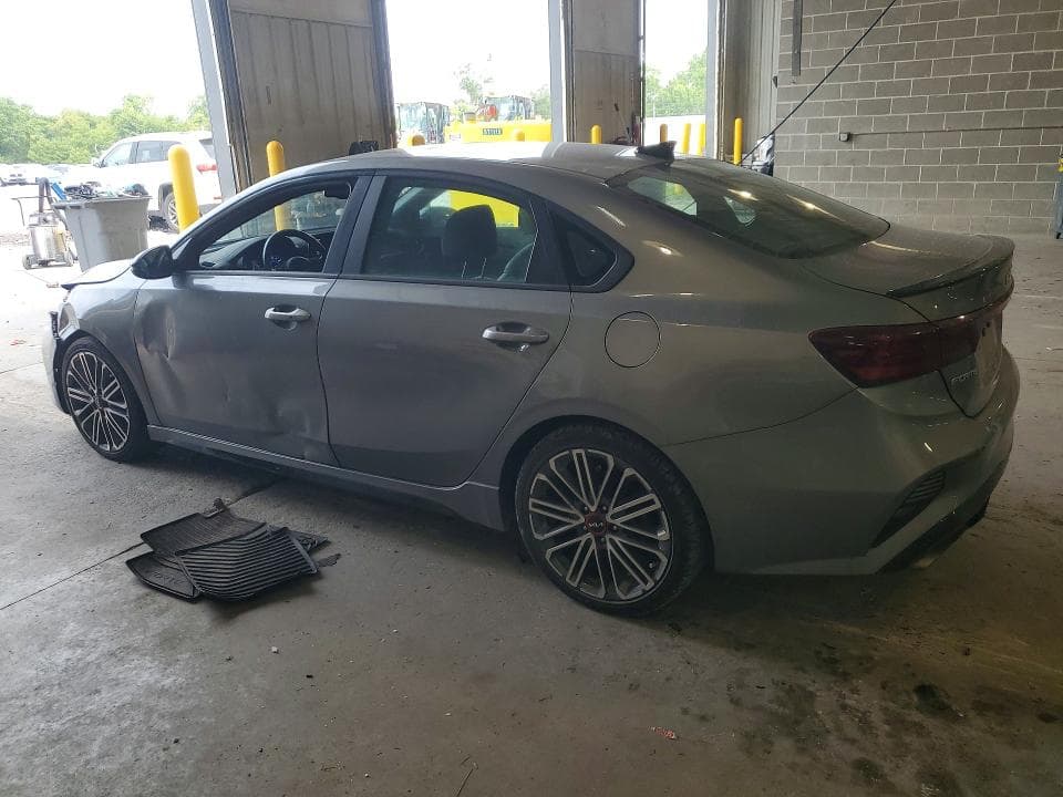 2022 KIA FORTE GT 2
