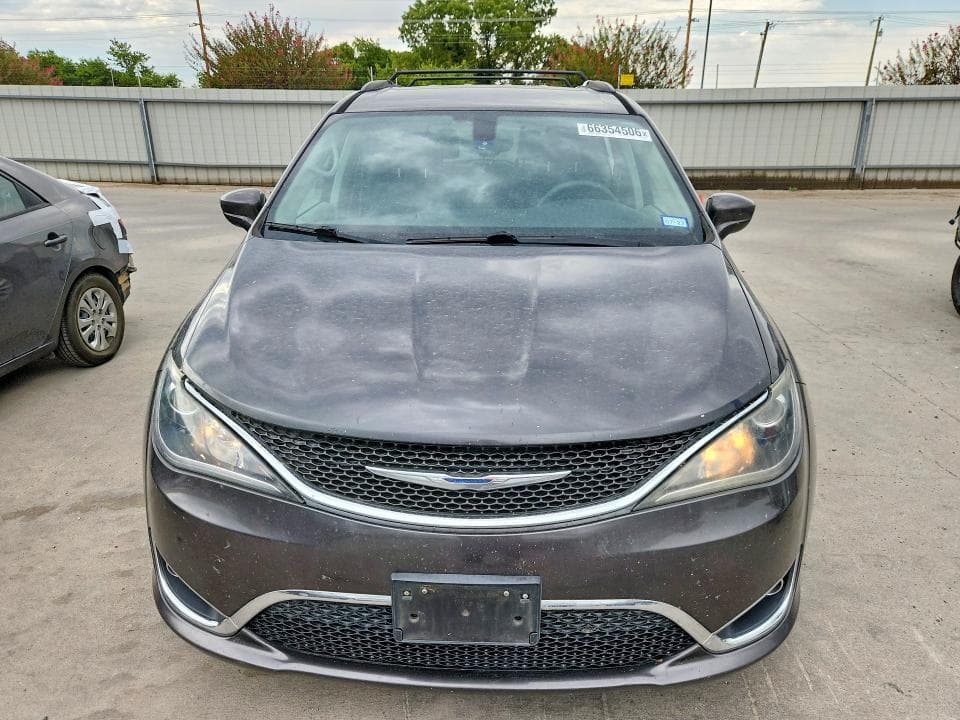 2017 CHRYSLER PACIFICA TOURING L 5