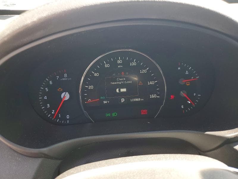 2017 KIA SORENTO LX V6 9