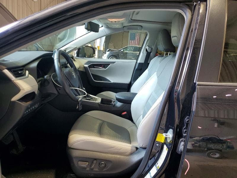 2019 TOYOTA RAV4 LIMITED 7