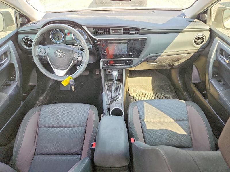 2018 TOYOTA COROLLA LE 8