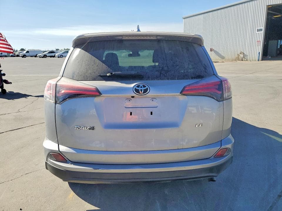 2018 TOYOTA RAV4 LE 6