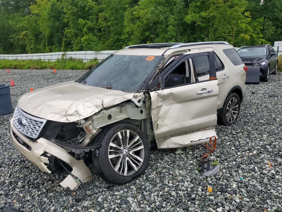 2017 FORD EXPLORER PLATINUM - 1