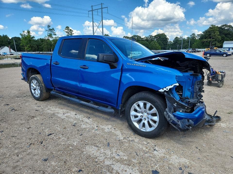 2023 CHEVROLET SILVERADO C1500 CUSTOM 4