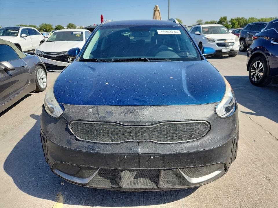 2018 KIA NIRO LX 5