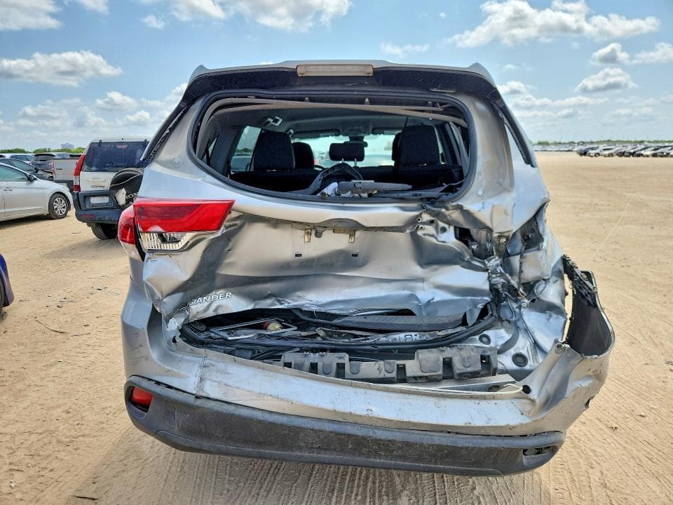 2018 TOYOTA HIGHLANDER LE 6