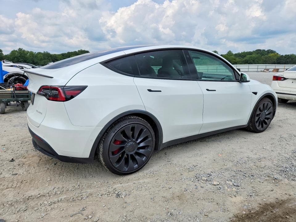 2022 TESLA MODEL Y 3