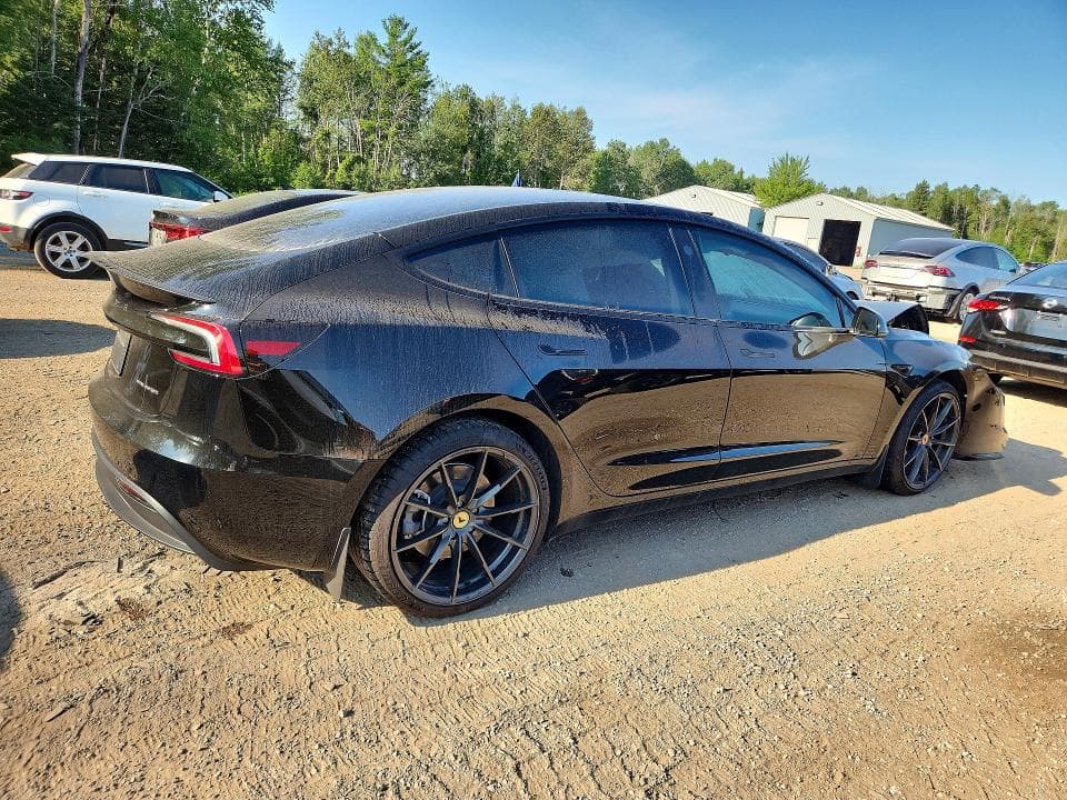 2024 TESLA MODEL 3 3