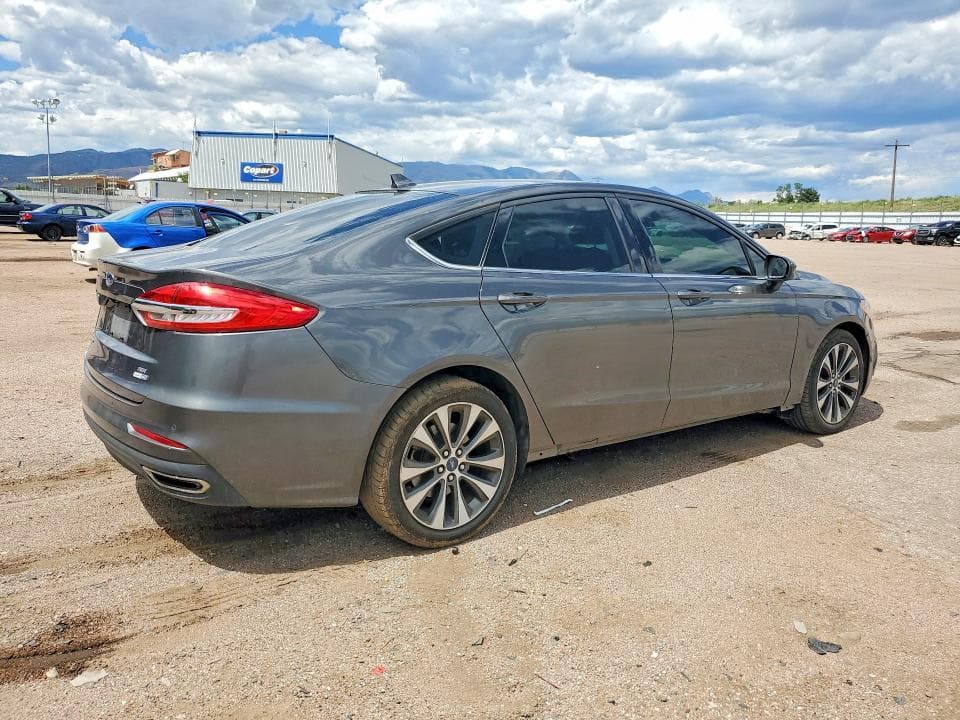 2019 FORD FUSION SE 3