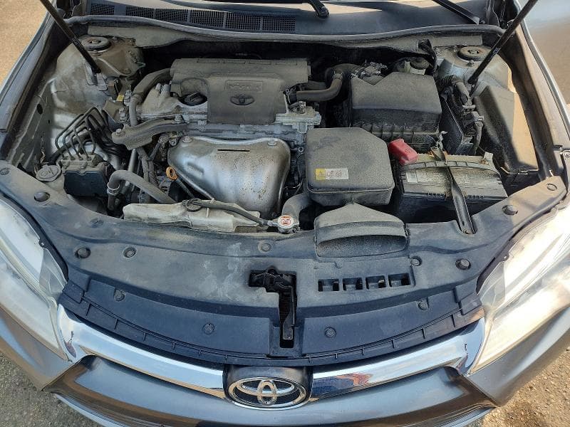 2017 TOYOTA CAMRY LE 11