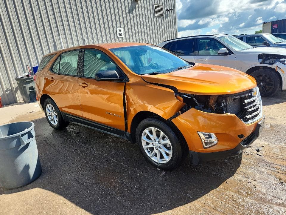 2018 CHEVROLET EQUINOX LS 4